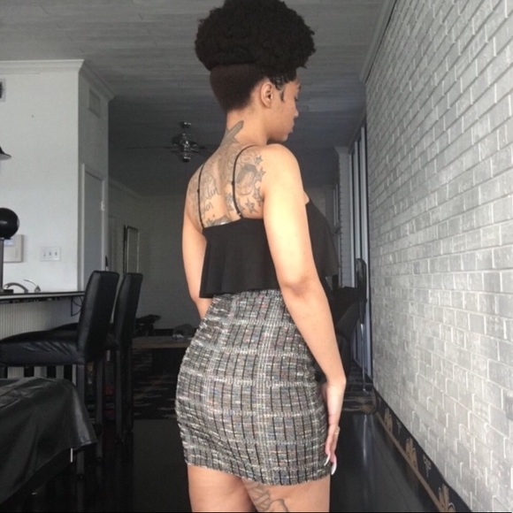 ❌🚫 SOLD OUT 🎥“C̸l̸u̸e̸l̸e̸s̸s̸“̸ Pencil Skirt - Picture 4 of 4